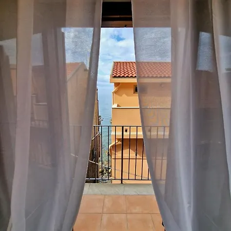 Gasthof La Casetta Azzurra Chianalea - Locazione Turistica 3*